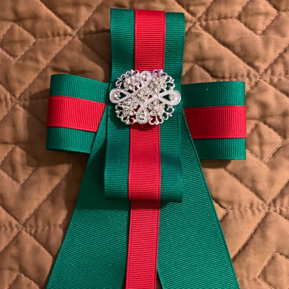 Brooch Bow Tie